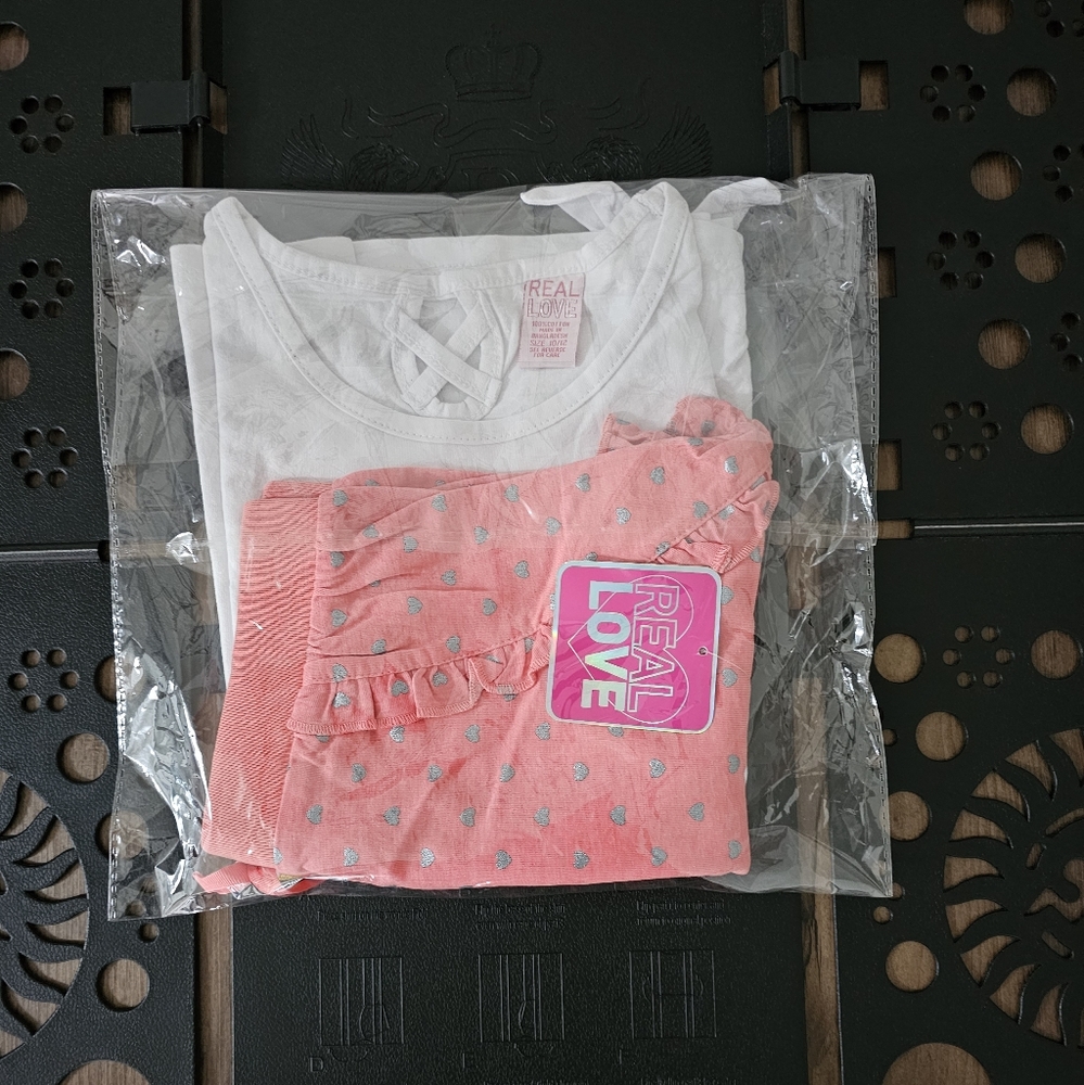 Real Love 2pc Set - Picture 4 of 4